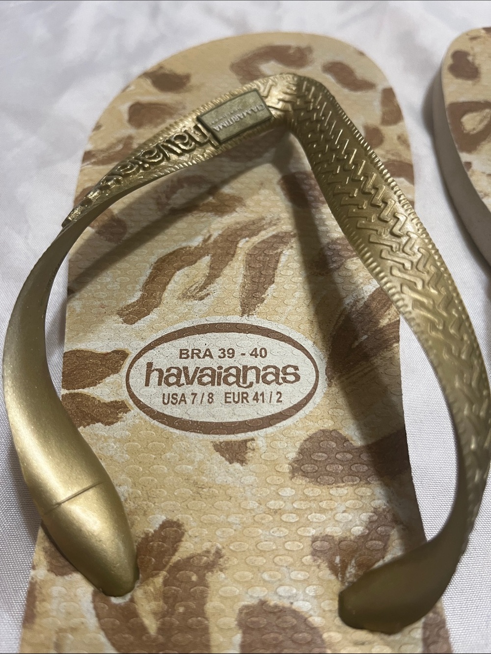 Havaianas Gold Leopard Print Flip Flops - Picture 4 of 5